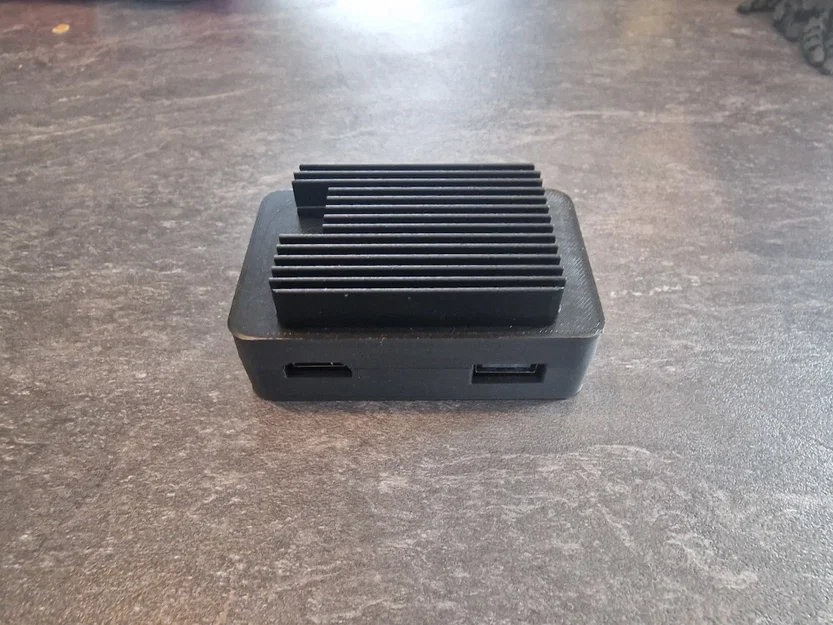 Case cho Raspberry Pi CM4 gắn trên Waveshare Nanobase B - Image 1