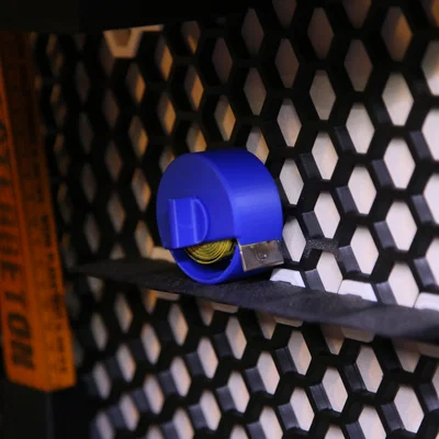 Dụng cụ cuộn thước dây (Tape Measure Winder)