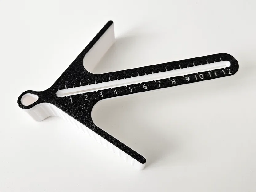 Thước đo đánh dấu tâm cải tiến (có lỗ treo) - Image 1