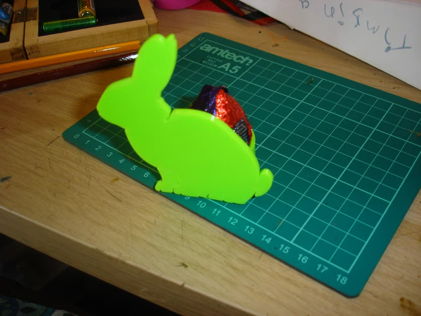 Giá đỡ trứng Phục sinh hình chú thỏ - Image 1