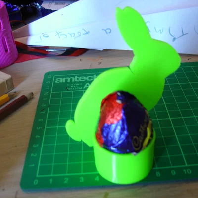 Giá đỡ trứng Phục sinh hình chú thỏ