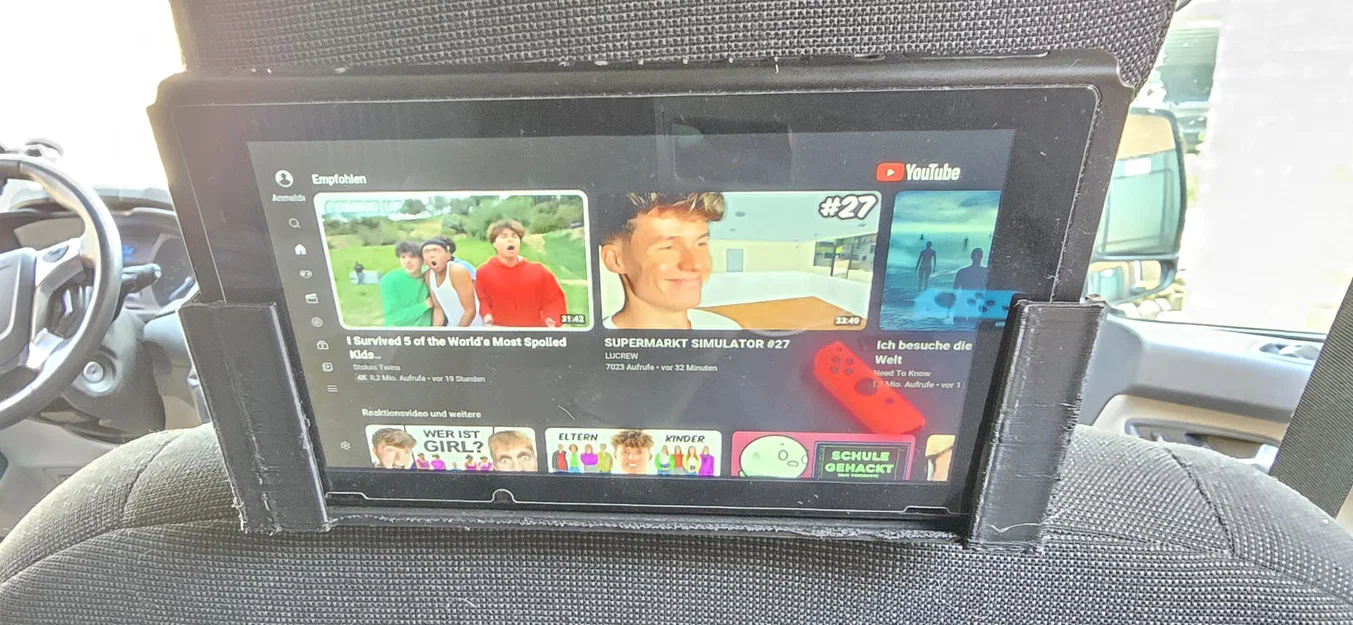 Giá đỡ điện thoại / Nintendo Switch trên ô tô - Image 1