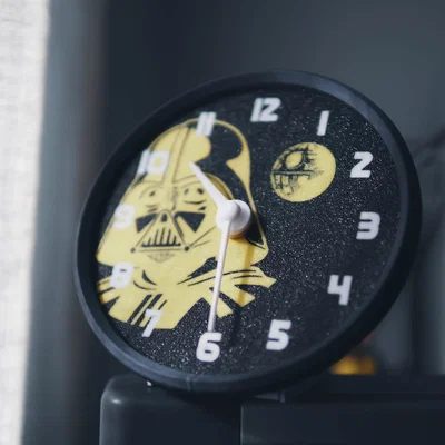 Đồng hồ 3D Darth Vader cực chất cho tín đồ Star Wars