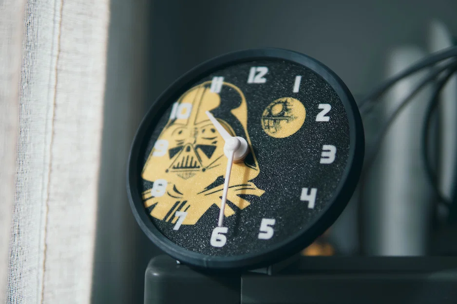 Đồng hồ 3D Darth Vader cực chất cho tín đồ Star Wars - Image 3