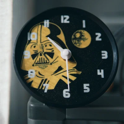 Đồng hồ 3D Darth Vader cực chất cho tín đồ Star Wars