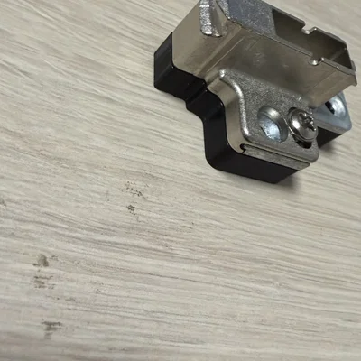 Đế đệm 8mm cho bản lề Blum (Blum podložka 8mm) - File in 3D