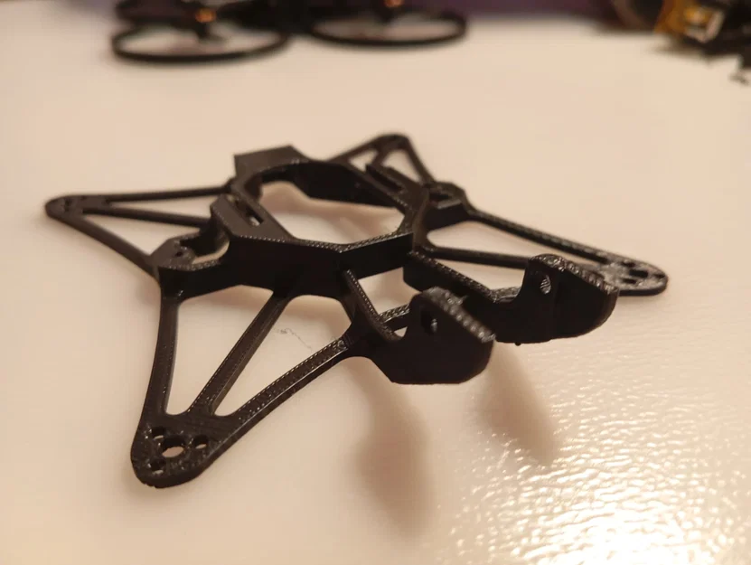 Khung drone Aquila 16 siêu nhẹ - Image 1