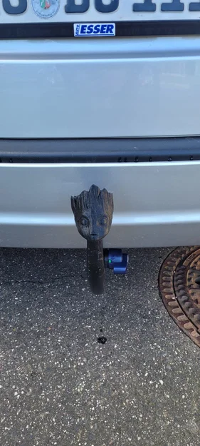 Nắp bảo vệ đầu kéo hình Groot độc đáo cho xe hơi - Image 2