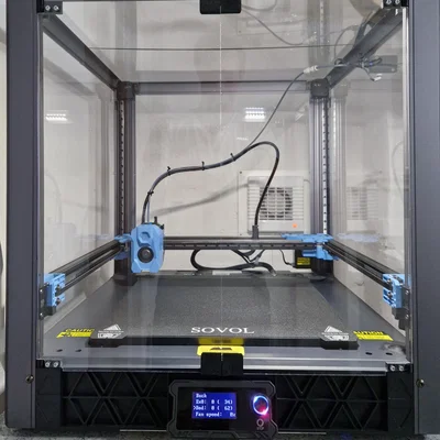 Cửa cho khung bao (Enclosure) SV08, bản lề và nam châm hít