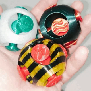 SensoCubeStick - Đồ chơi cảm giác đa năng: Joystick, hình cầu và họa tiết độc đáo