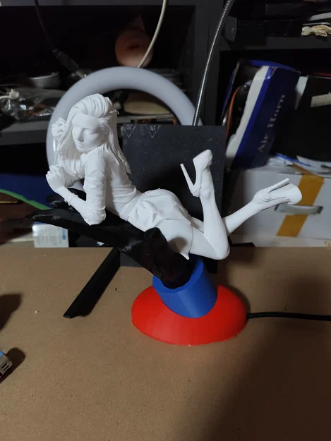 Mô hình đèn "A girl in the hand" - Image 20