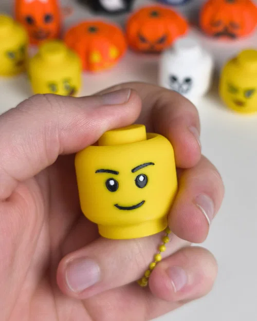 Móc khóa Lego Head Fidget Clicker - Image 1