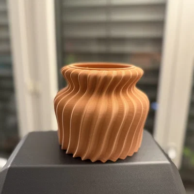 Bình hoa thỏ phục sinh - Easter Bunny Vase
