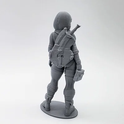 Mô hình nữ Rogue (Female Rogue Figurine)