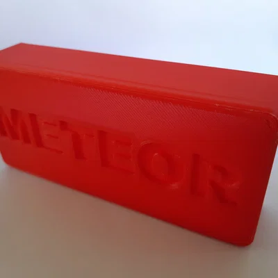 Hộp đựng Meteor 75 Pro và pin