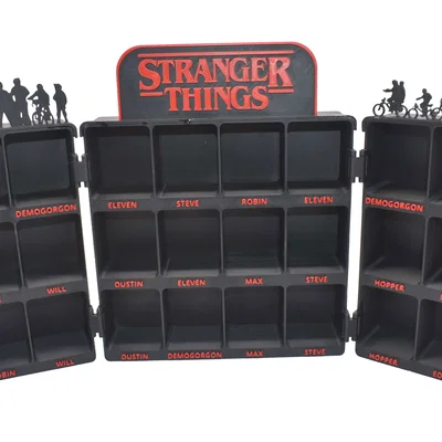 Kệ trưng bày mô hình Stranger Things Kinder Joy