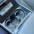 Khay giữ cốc cho xe Skoda Superb 3 - Thumbnail 1