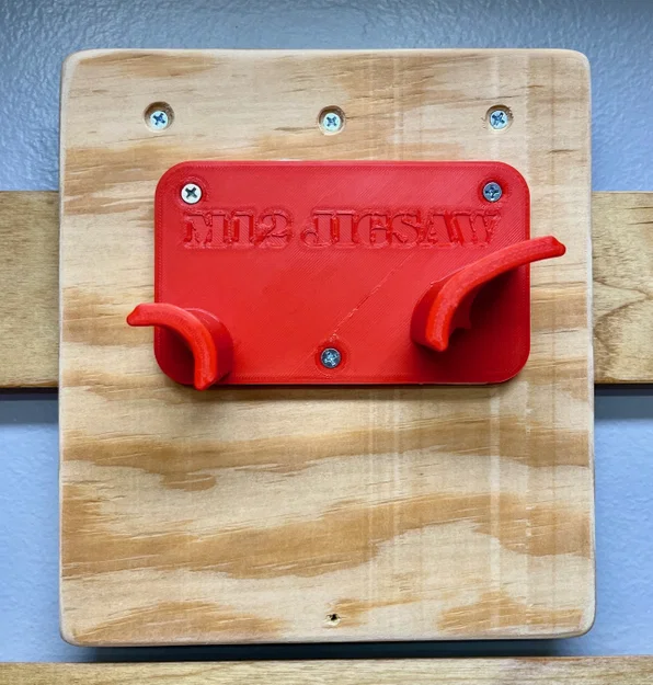 Giá treo máy cưa lọng Milwaukee M12 - Image 3