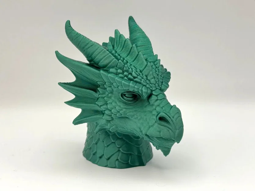 Bức tượng bán thân Rồng chi tiết (Detailed Dragon Bust) - Image 1