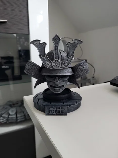 Mô hình Mũ Samurai Trưng bày - Image 4