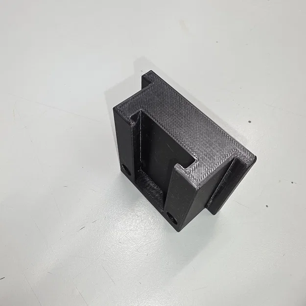 Giá đỡ GCX cho bình làm ẩm máy thở Nihon Kohden - Image 3