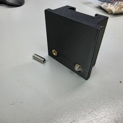 Giá đỡ GCX cho bình làm ẩm máy thở Nihon Kohden