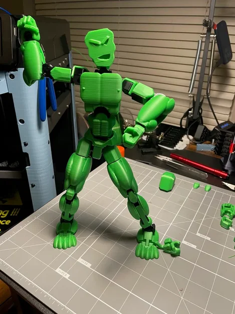 DUMMY 13 phiên bản HULK remix - Image 1