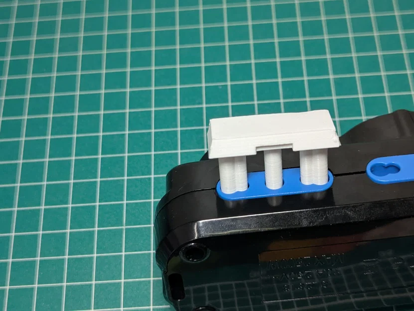 Nắp che ổ cắm điện chống trẻ em - Chuẩn Ý Type L 10A 16A - Image 2