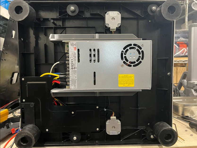 Giá đỡ nguồn Meanwell 600W cho máy Qidi Q2 - Image 1