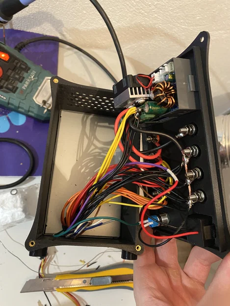 ATX Lab Bench Power Supply SK-120 - Image 4