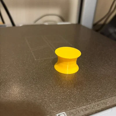 Giá đỡ GPU siêu nhỏ có thể điều chỉnh độ cao