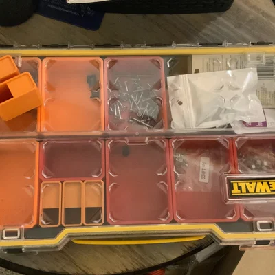 Khay Dewalt Gridfinity cho thùng đựng linh kiện Pro Small Parts Organizer - 25 x 55