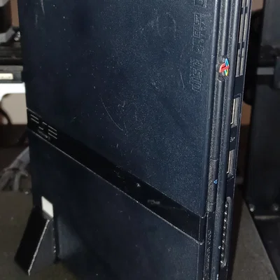 Chân đế dựng đứng PS2 Slim in 3D: Tiết kiệm diện tích cho góc máy