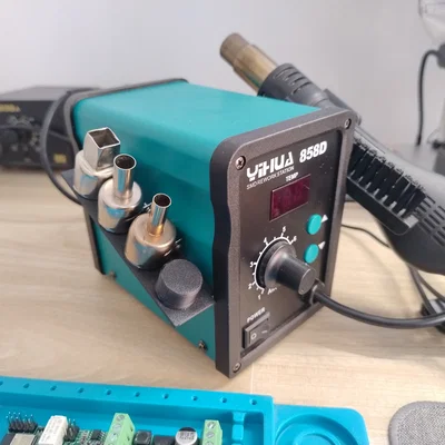 Giá đỡ 4 đầu khò cho trạm hơi nóng Yihua 858D