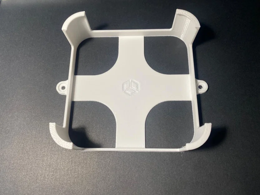 Giá đỡ treo tường và bàn làm việc siêu gọn cho củ sạc Ugreen Nexode 200W - Image 3