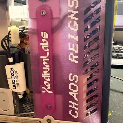 Miếng chặn (Blanking Plate) cho khe AirPort trên G4 Cube