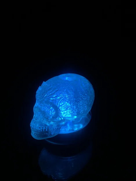 Ống cắm bút hình đầu lâu pha lê (Crystal Skull) - Image 2
