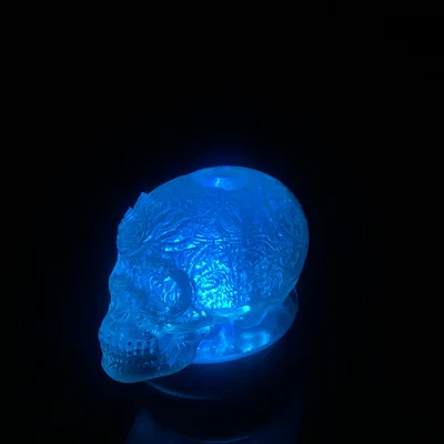 Ống cắm bút hình đầu lâu pha lê (Crystal Skull)