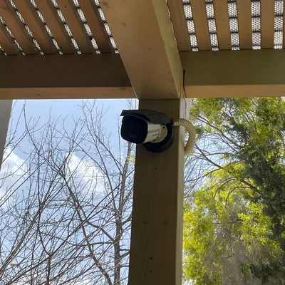 Bộ đế gắn và mái che mưa cho camera HIKVISION in 3D bền bỉ