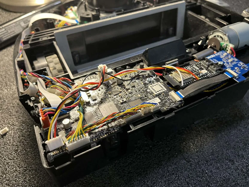 Giá đỡ lắp đặt ESP32 cho Neato D7 - Image 5