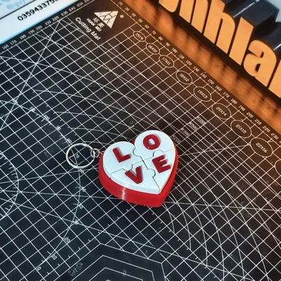 Móc khóa hình trái tim Love - Đồ chơi Fidget 3D độc đáo