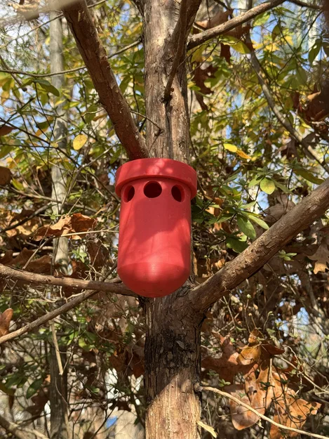 Bẫy Ong Bắp Cày & Ong Vàng – Bả Axit Boric & Nước Ép – Bẫy Có Nắp Vặn Tái Sử Dụng - Image 1