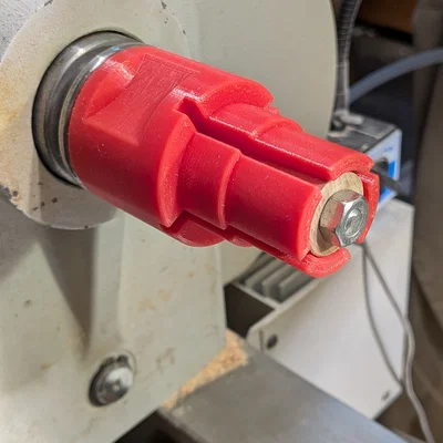 Gá kẹp in 3D hỗ trợ tiện cối xay tiêu Crush Grind Mini