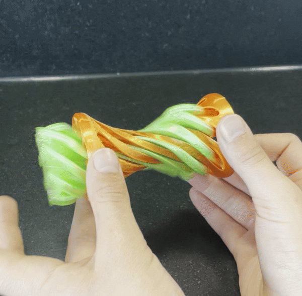 Bộ Sưu Tập Mô Hình Ảo Giác Impossible Passthrough - Thumbnail 5