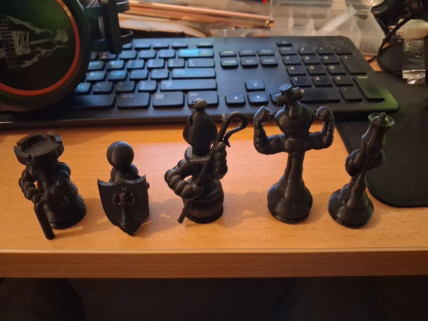 Bộ cờ vua cơ bắp cực hài hước - Image 1