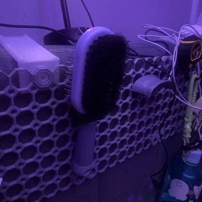 Giá đỡ lược chải tóc cho hệ thống Multiboard - Gọn gàng, tinh tế