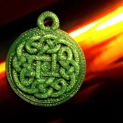 Tinne - Mặt dây chuyền nút thắt Celtic