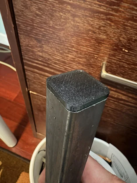 Nắp bịt đầu ống thép vuông 1 inch (1" Square Tube Cap) - In 3D tiện lợi - Image 1