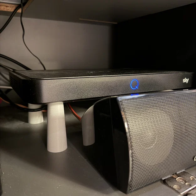 Chân đế nâng cao cho đầu thu SkyQ Receiver (Riser) - Image 3