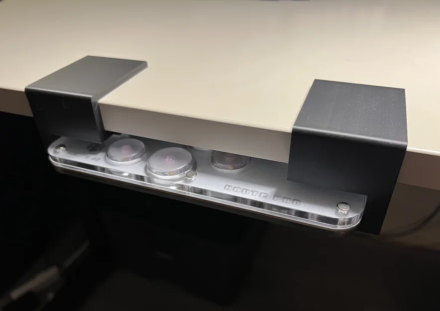 Giá đỡ gầm bàn cho Haute42 S16 - Image 1